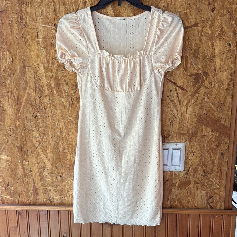 Cream Puff Sleeve Dress